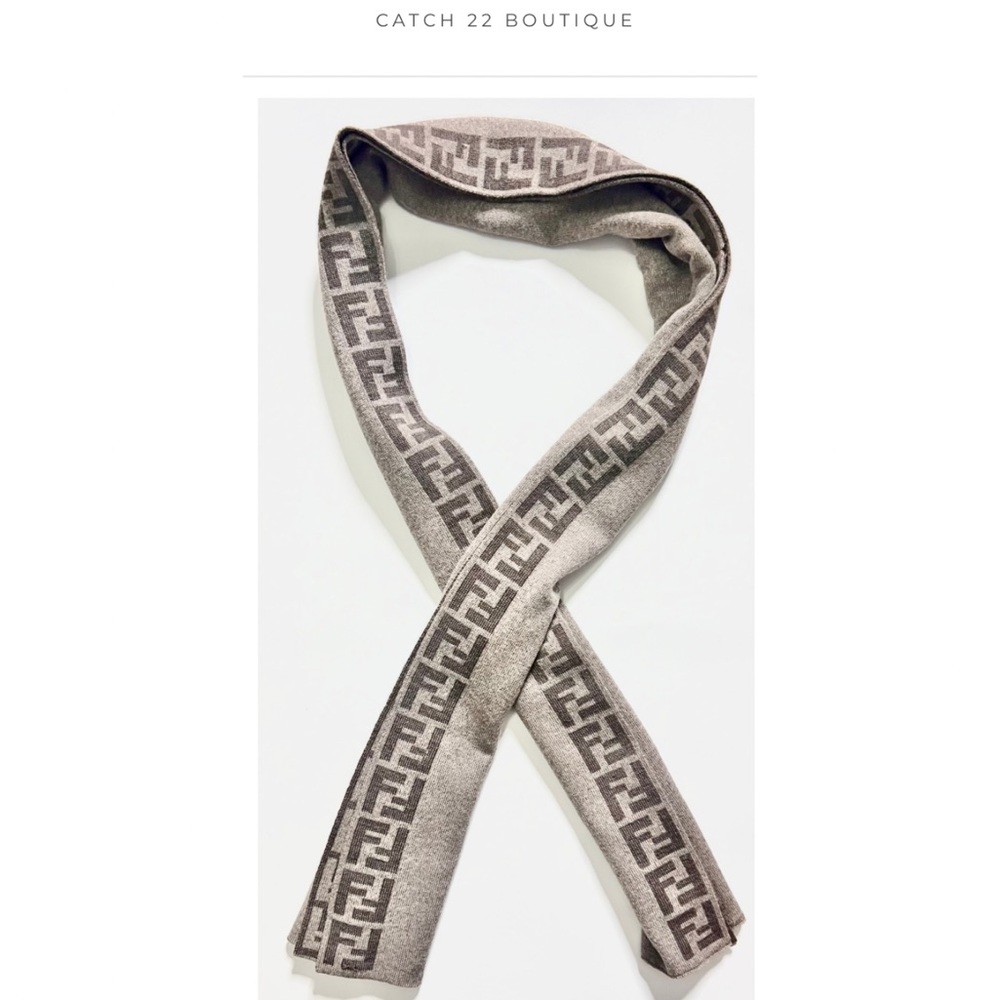 Fendi Zucca Wool Brown Two-Tone Reversible Scarf - Picture 1 of 8